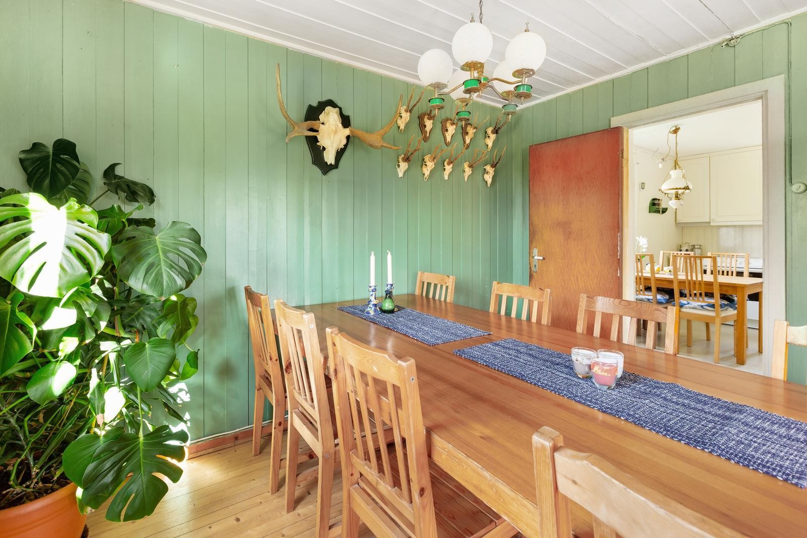 Spisestue. Galleribilde