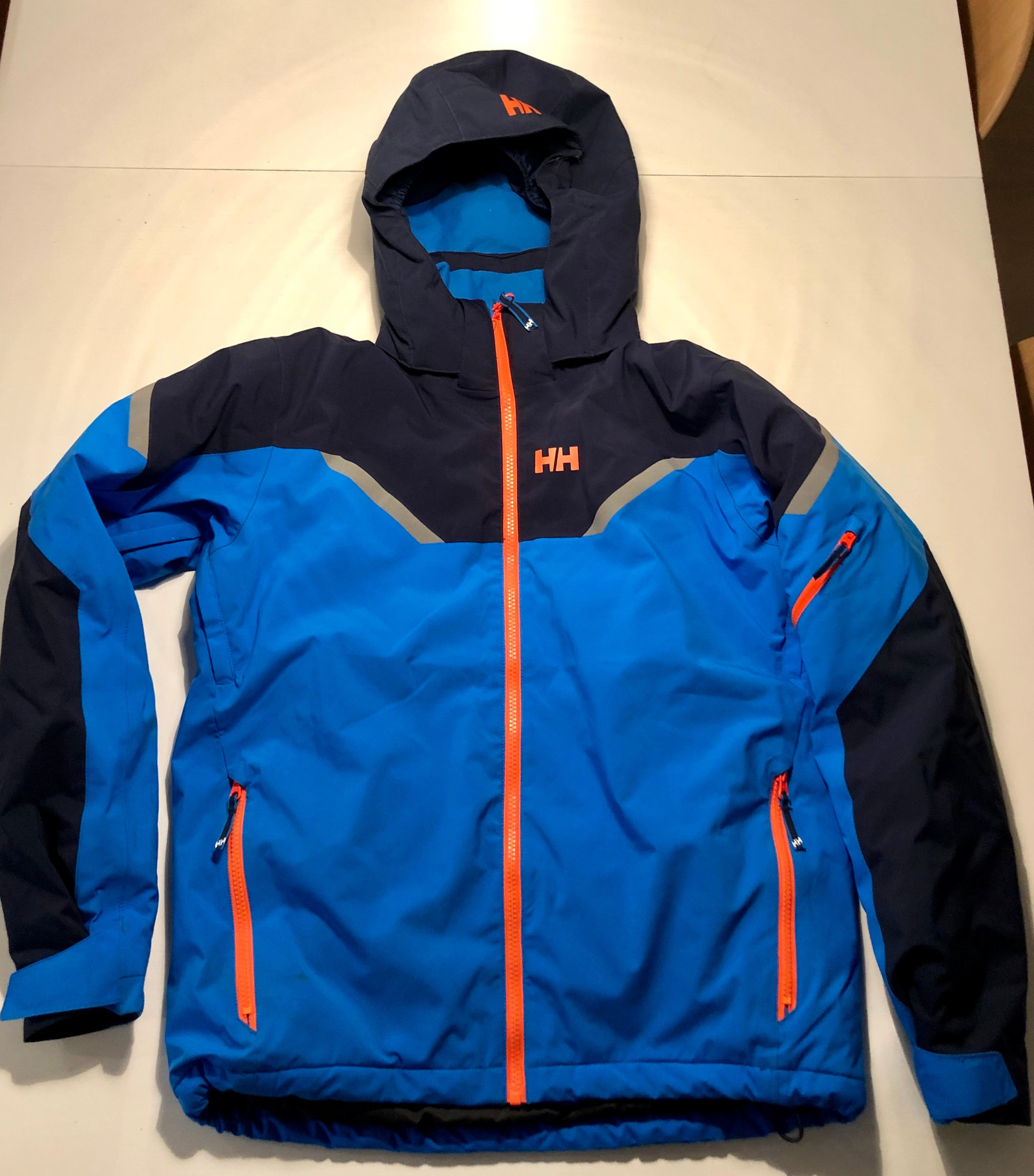Helly Hansen skijakke str 176 | FINN.no Helly Hansen ski jakke og bukse | FINN.no