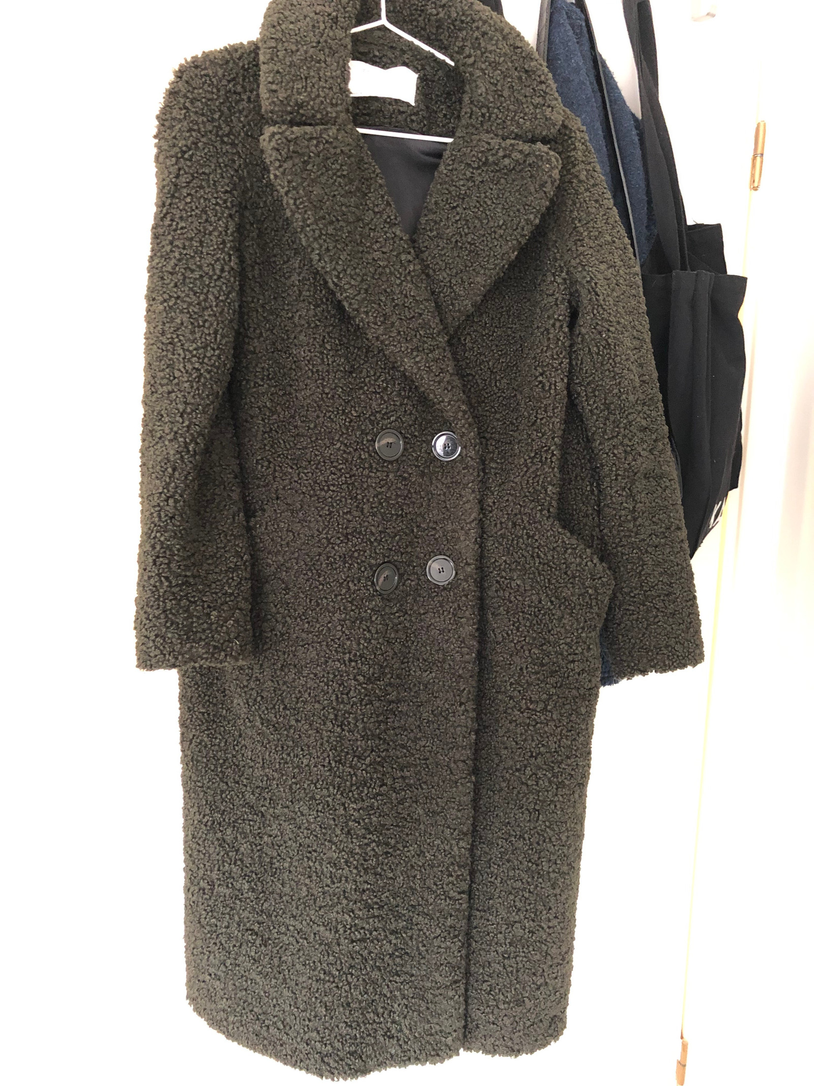 Kåpe fra Zara i grønn 400kr | FINN.no Kåpe fra Zara i grønn 400kr | FINN.no