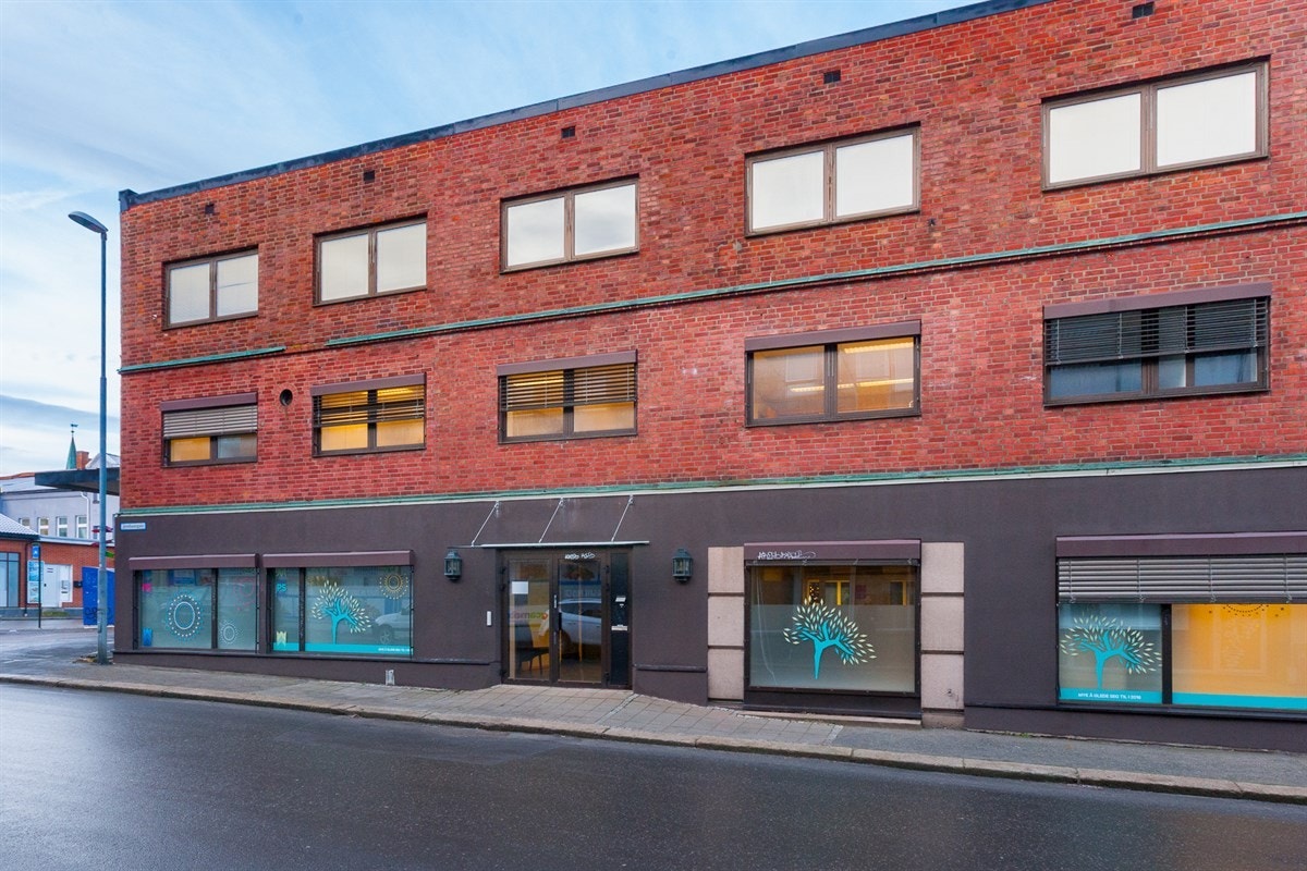 Jernbanegata-11-19 Galleribilde