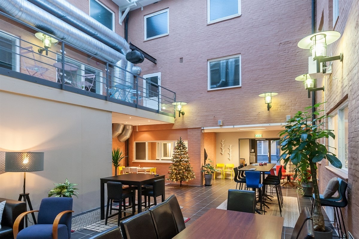 Jernbanegata-11-1 Galleribilde