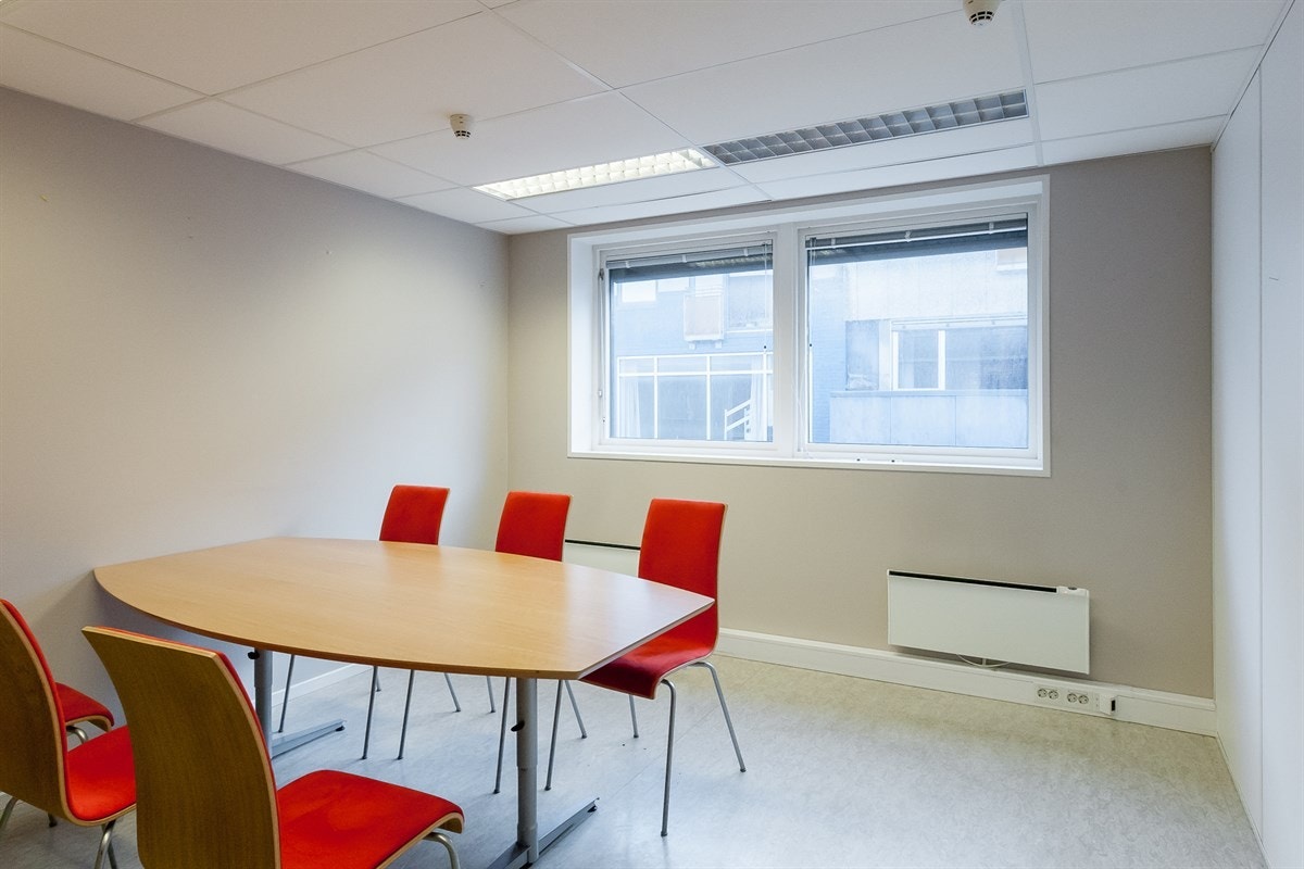 Jernbanegata-11-11 Galleribilde