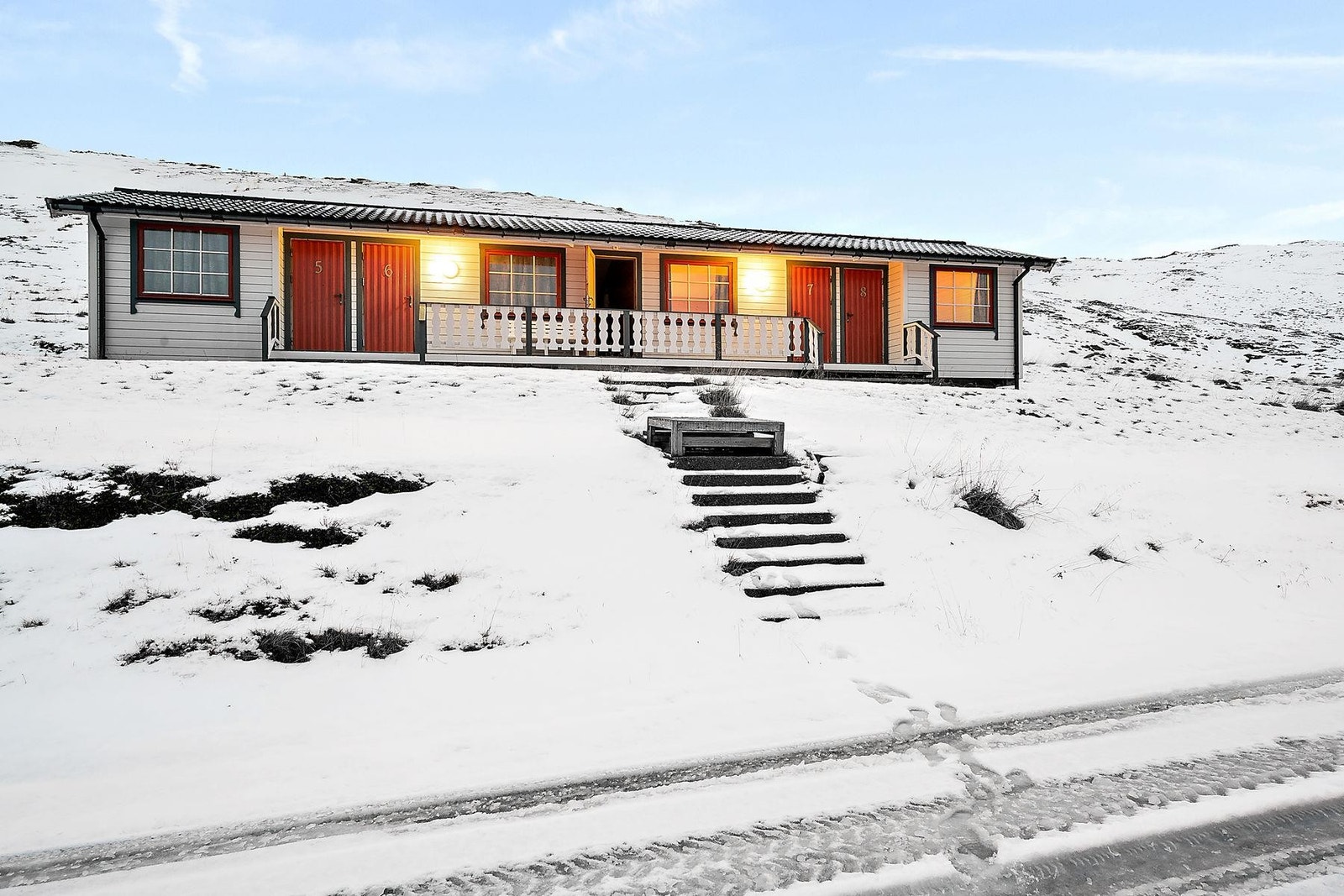 To flotte anneks Galleribilde