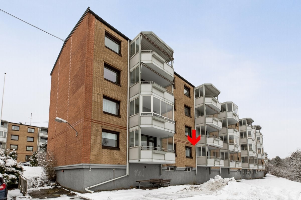 Fasade mot vest. Galleribilde