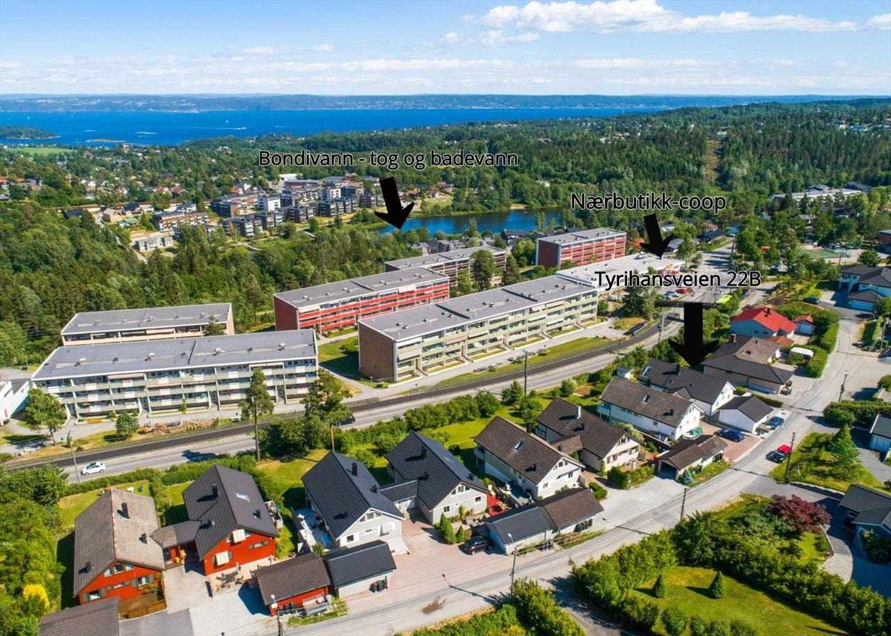 Fra boligen er det kort avstand til alt du skulle trenge i hverdagen, samt 5 min til Asker Sentrum. Galleribilde