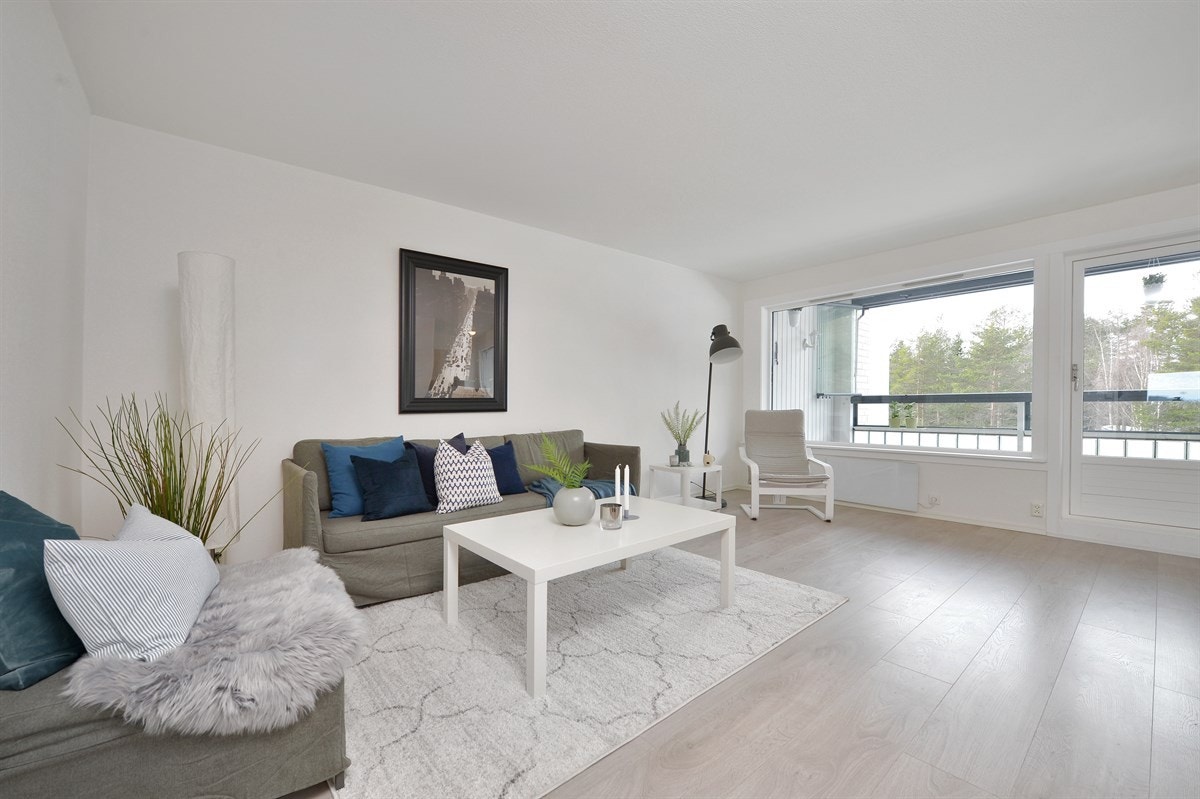 Sandra Nilssen ved din lokale eiendomsmegler Eie har gleden av å presentere Odvar Solbergs vei 138! Galleribilde