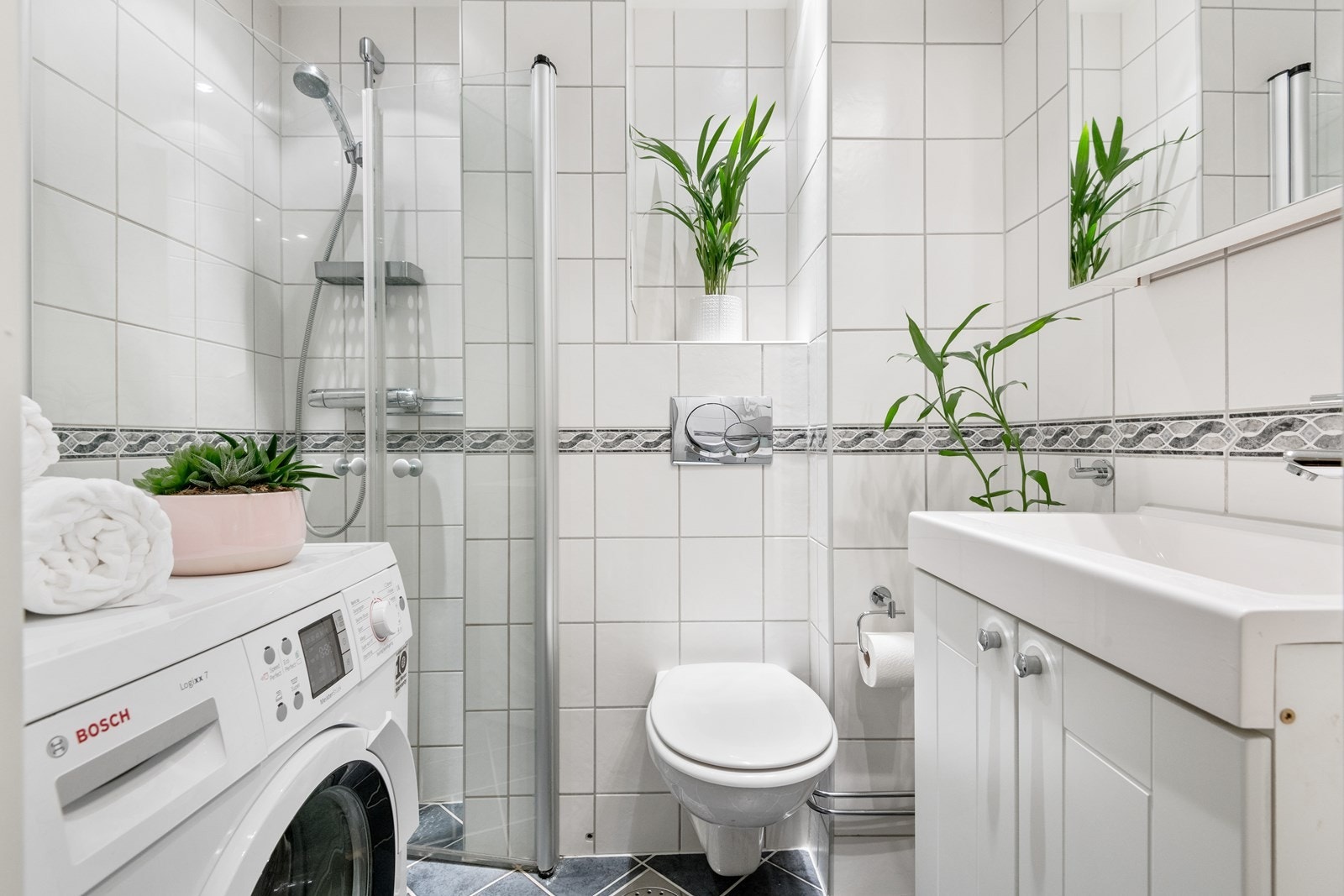 Badet ble totalrehabilitert i regi av borettslaget i 2008. Galleribilde