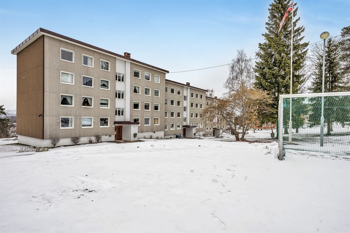 Uteplass og fasade Galleribilde