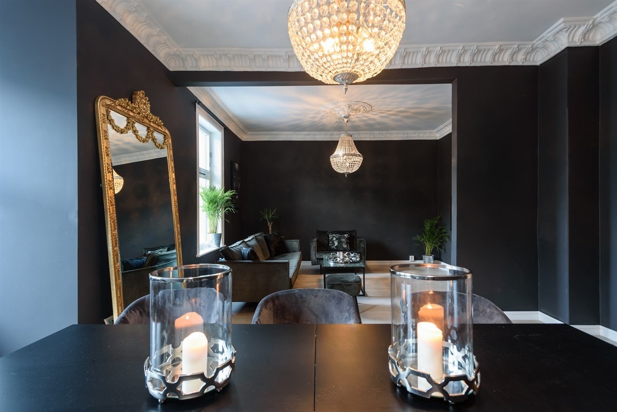 Fantatisk takhøyde på ca.3 meter. Galleribilde