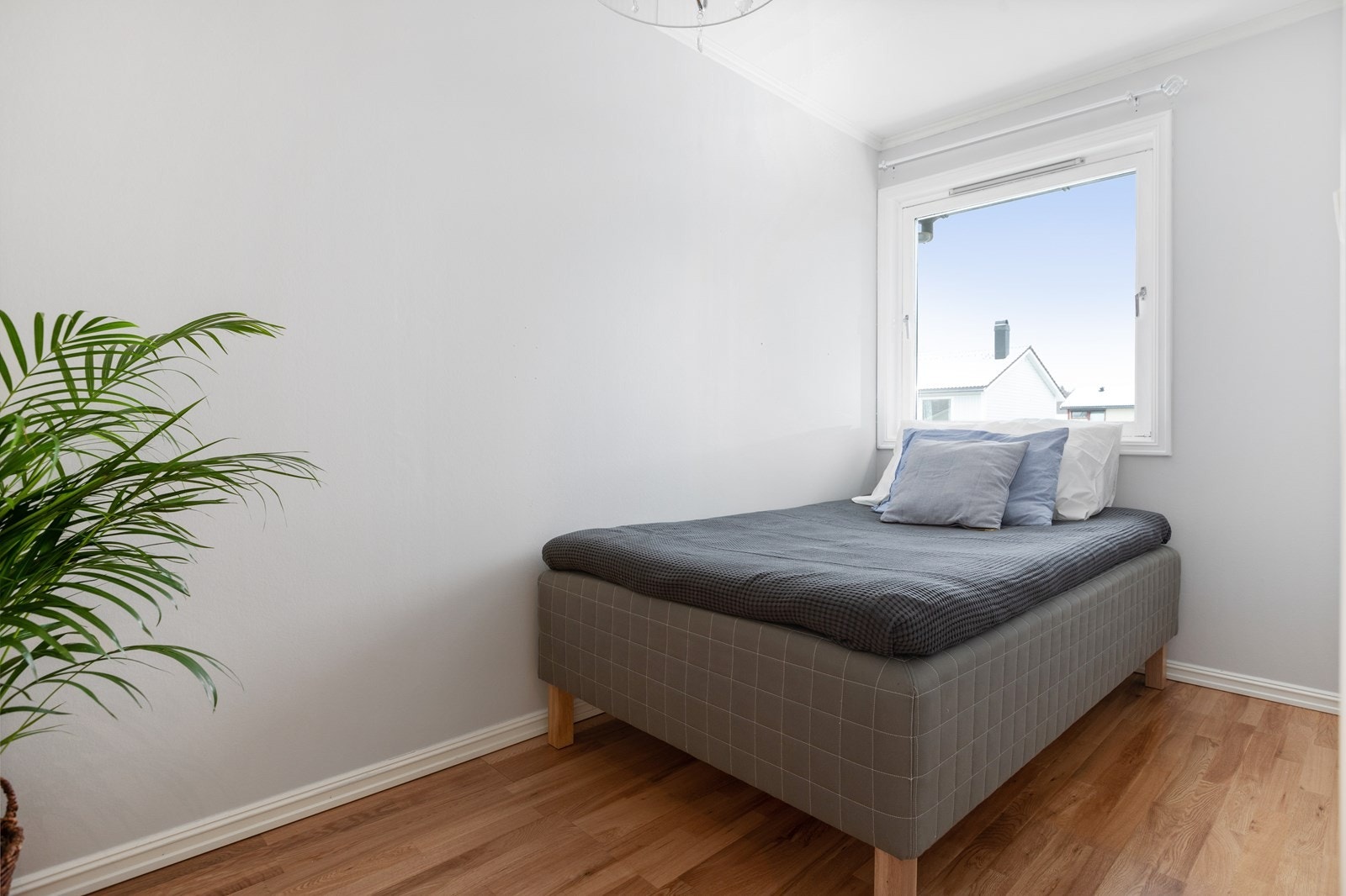 Samtlige soverom er holdt i lyse farger Galleribilde