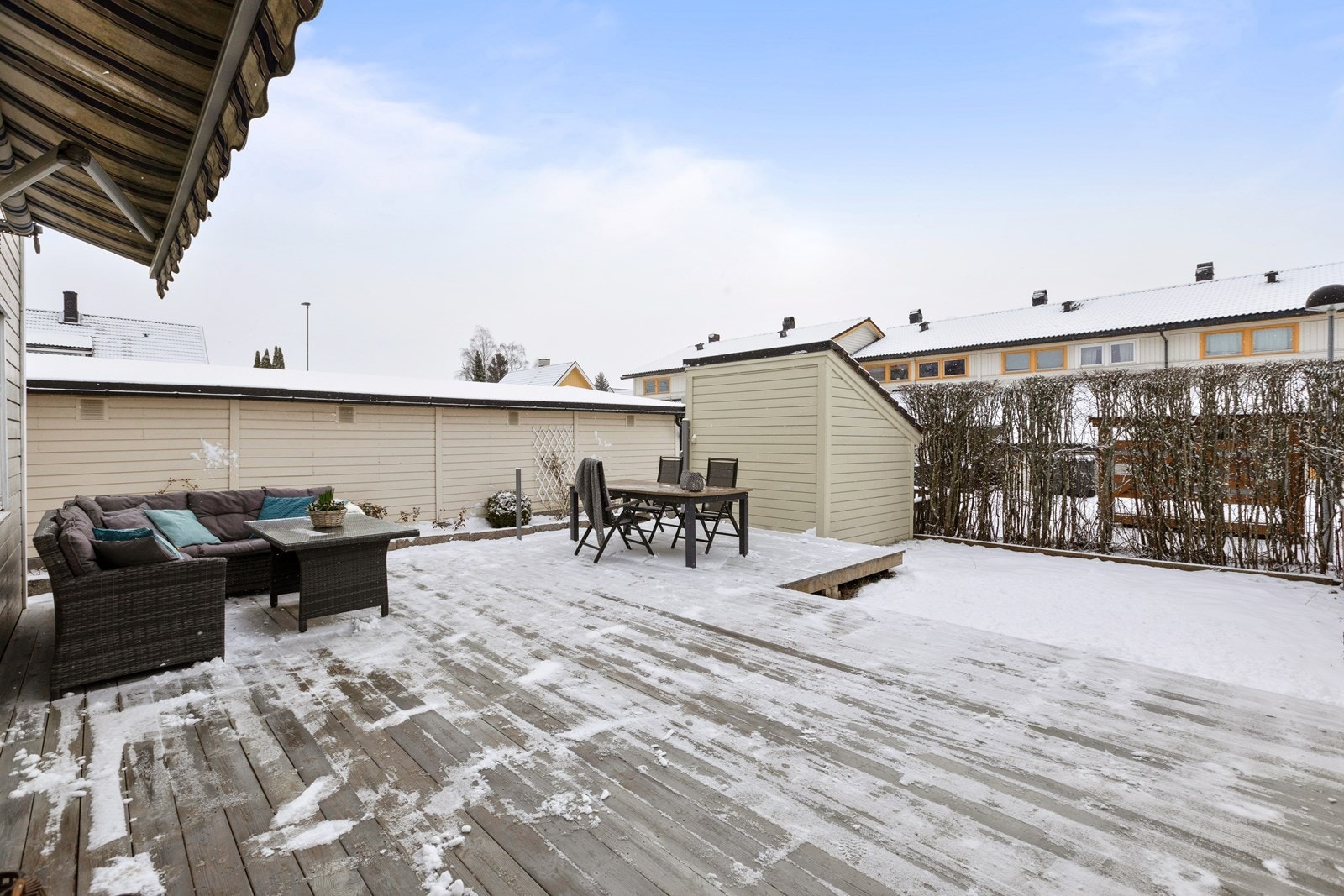 God plass til ønsket møblering på den 46 m² store terrassen Galleribilde
