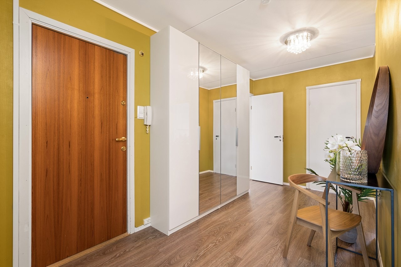 Entré. Galleribilde