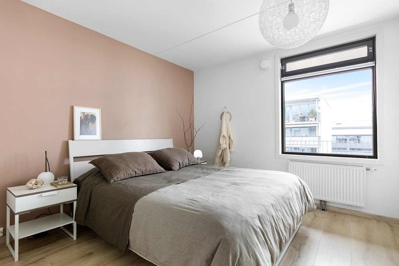 Leiligheten har 3 romslige soverom. Galleribilde