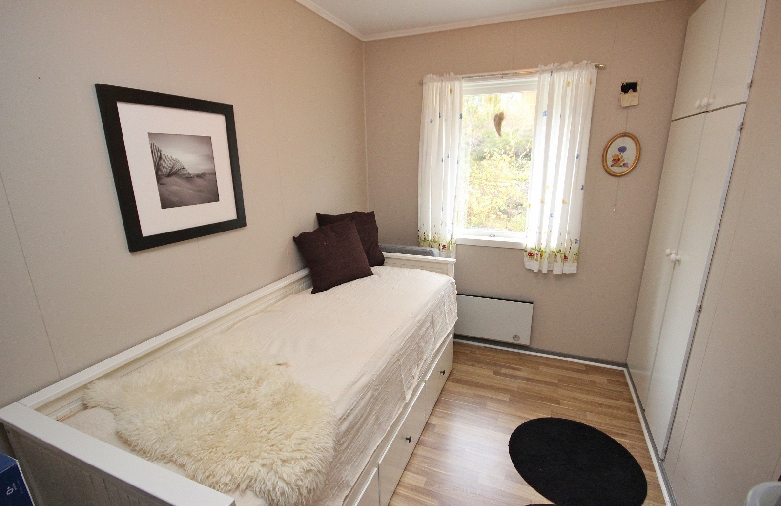 Soverom 3 av 4 (bilde fra et tidligere salg) Galleribilde