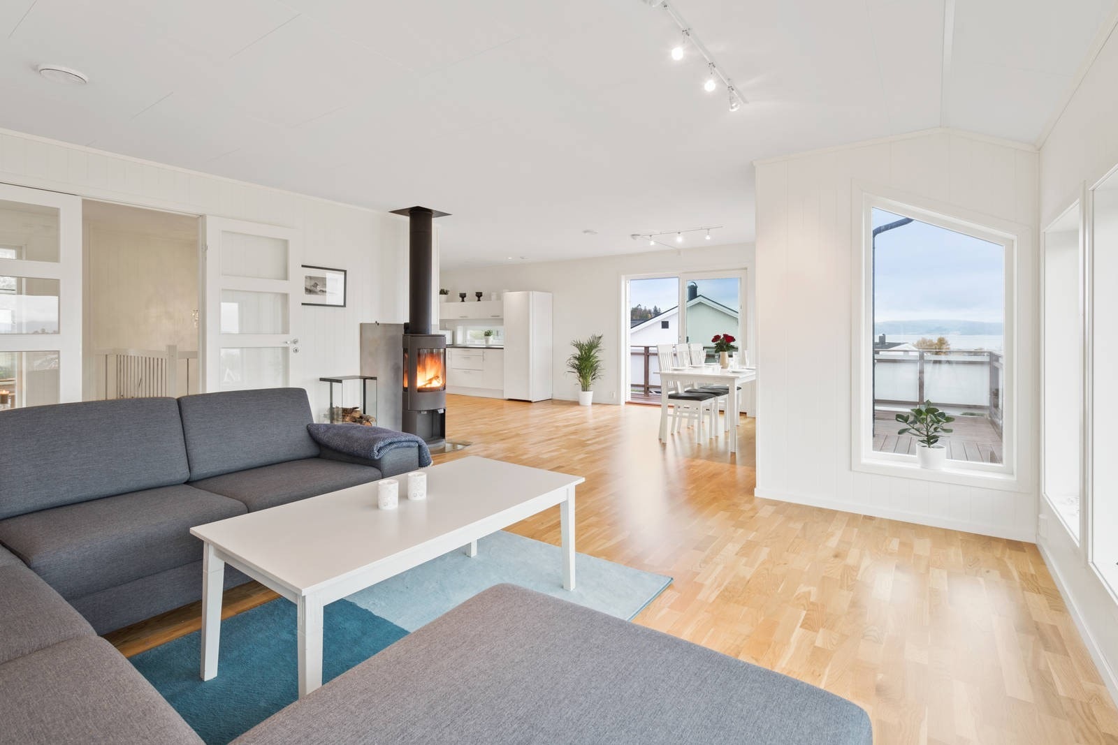 Totalt så utgjør denne stuen hele 36 m2. Galleribilde