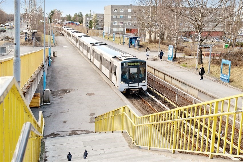 Området gir gode muligheter for offentlig kommunikasjon via buss og T-bane. Galleribilde