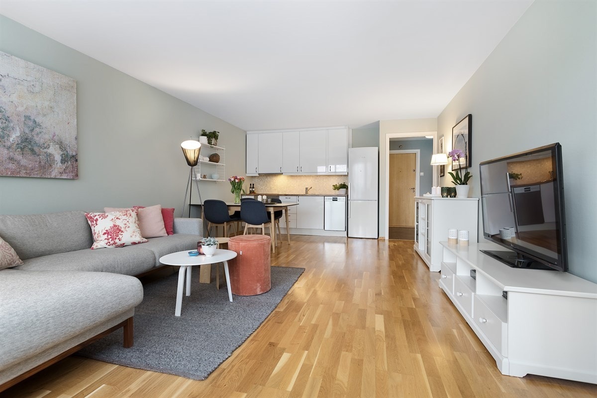 Det er god plass til spisebord Galleribilde