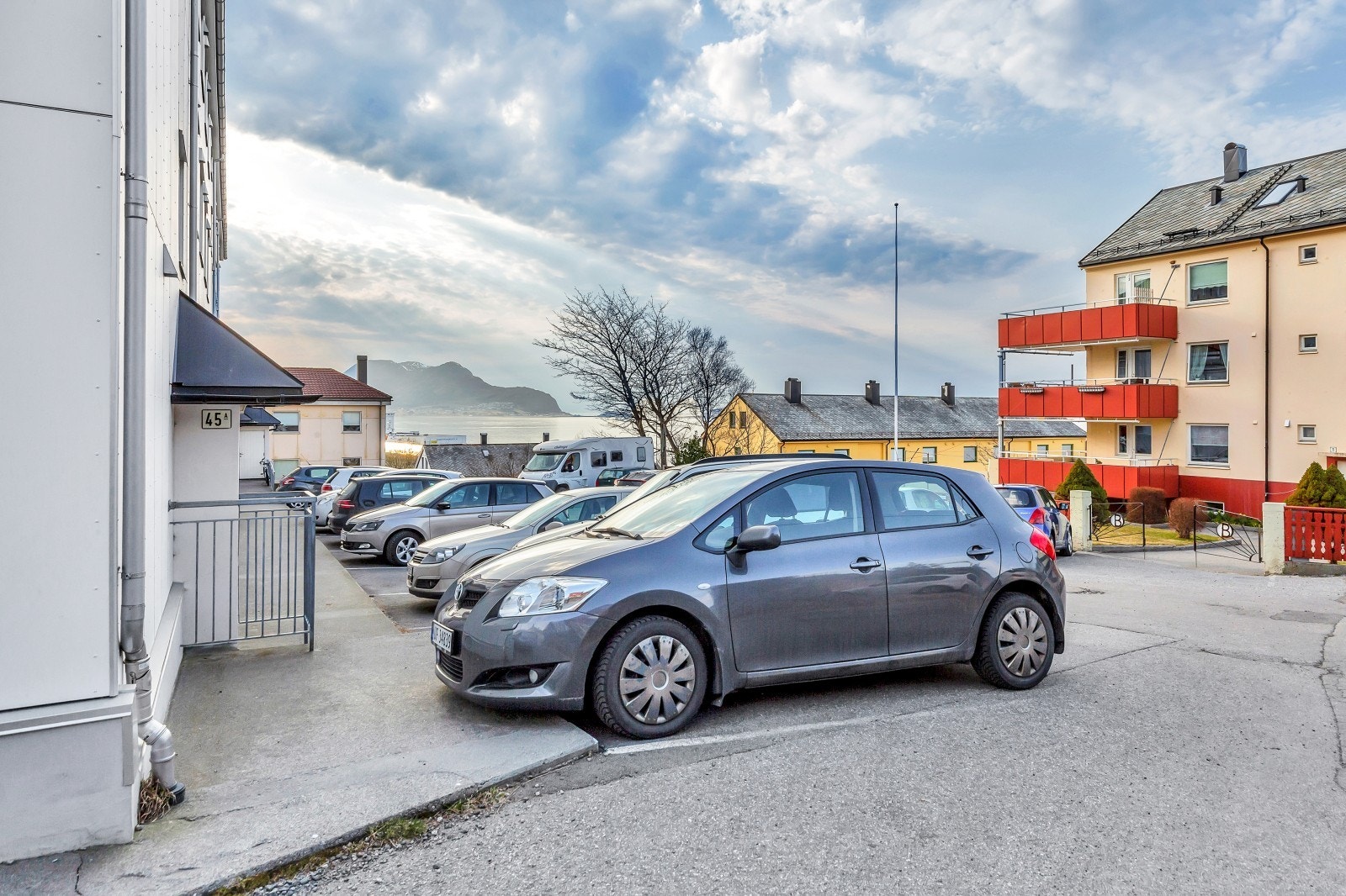 Biloppstillingsplass Galleribilde