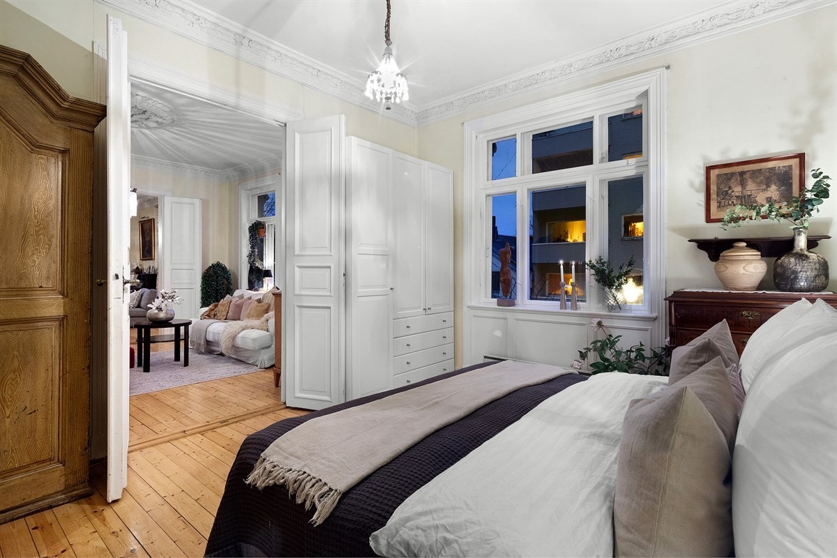 Doble dløydører også her Galleribilde