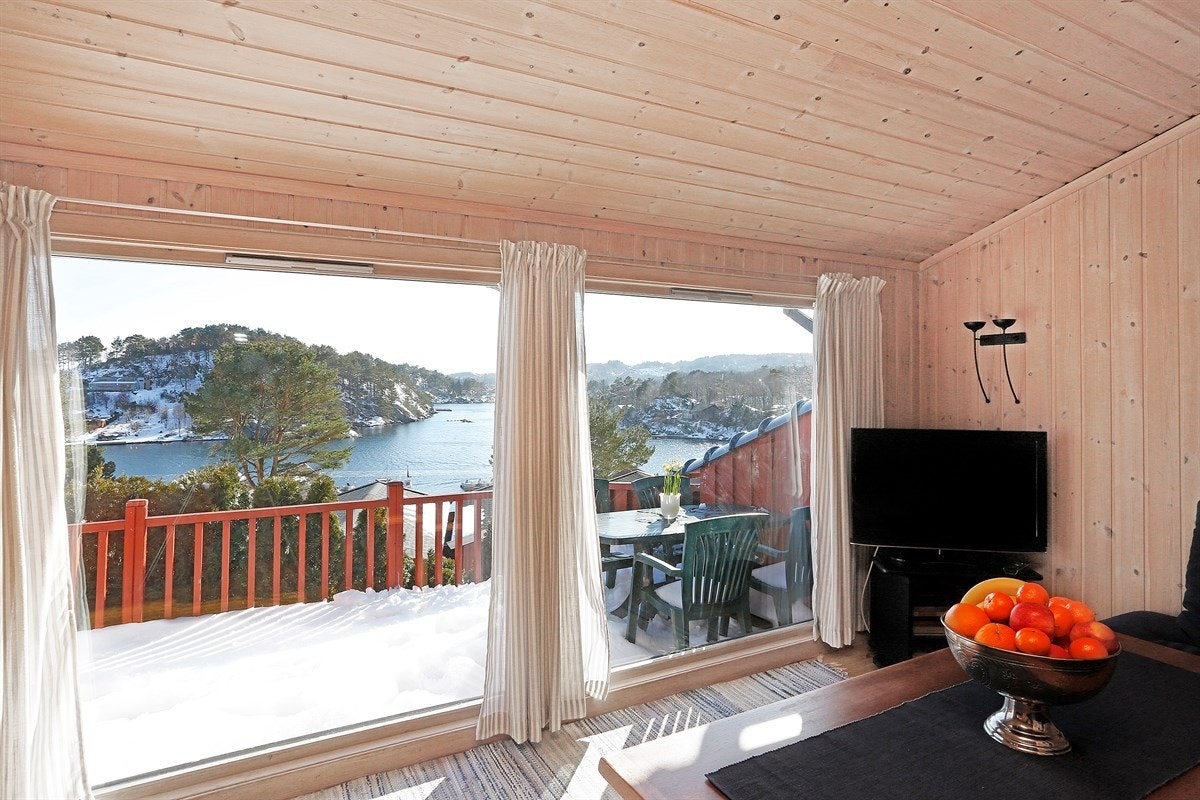 Store vindusflater med utsikt Galleribilde