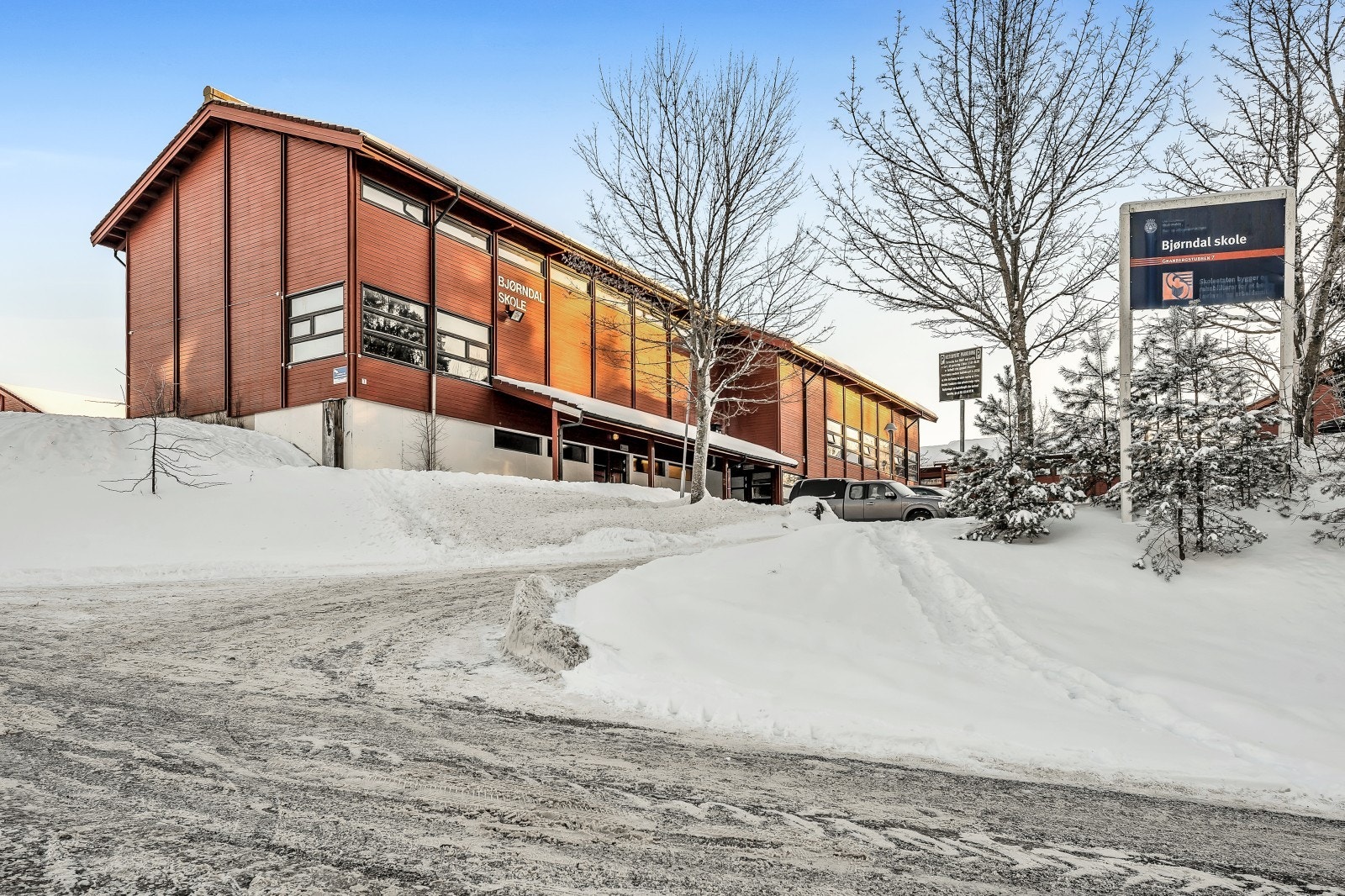 Bjørndal skole Galleribilde