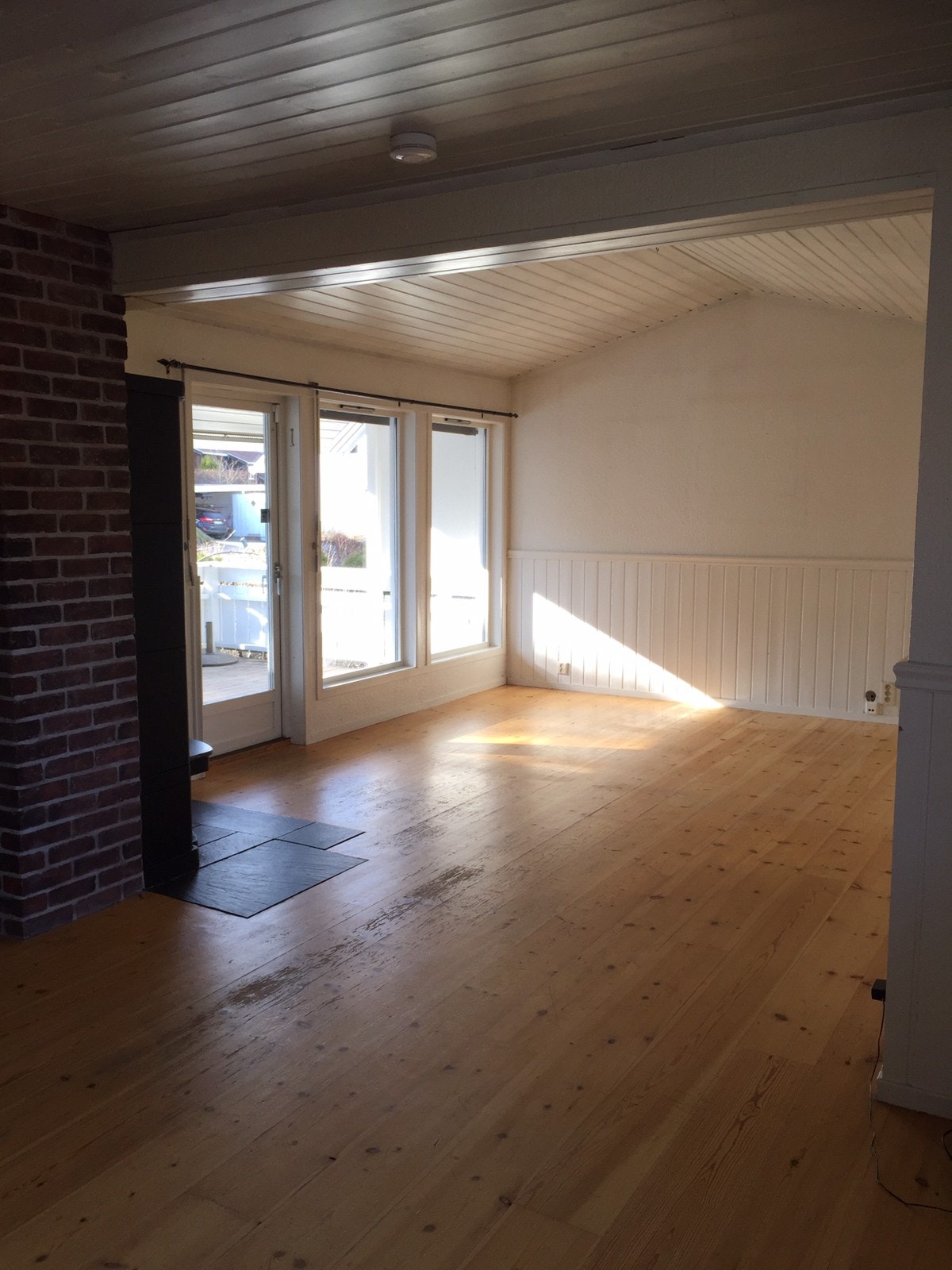 Stue, utg. terrasse. Galleribilde