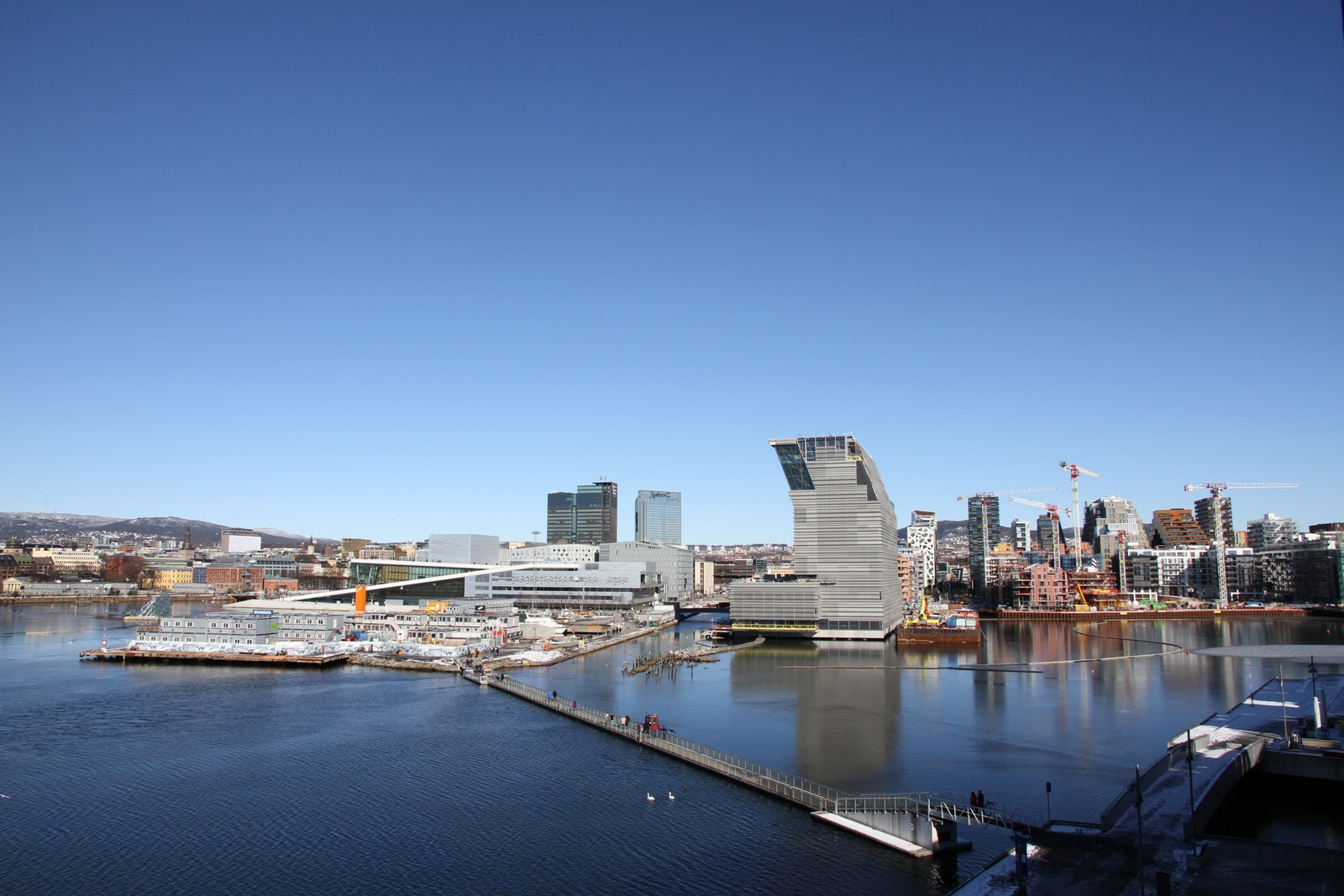 Utsikt mot Bjørvika Galleribilde