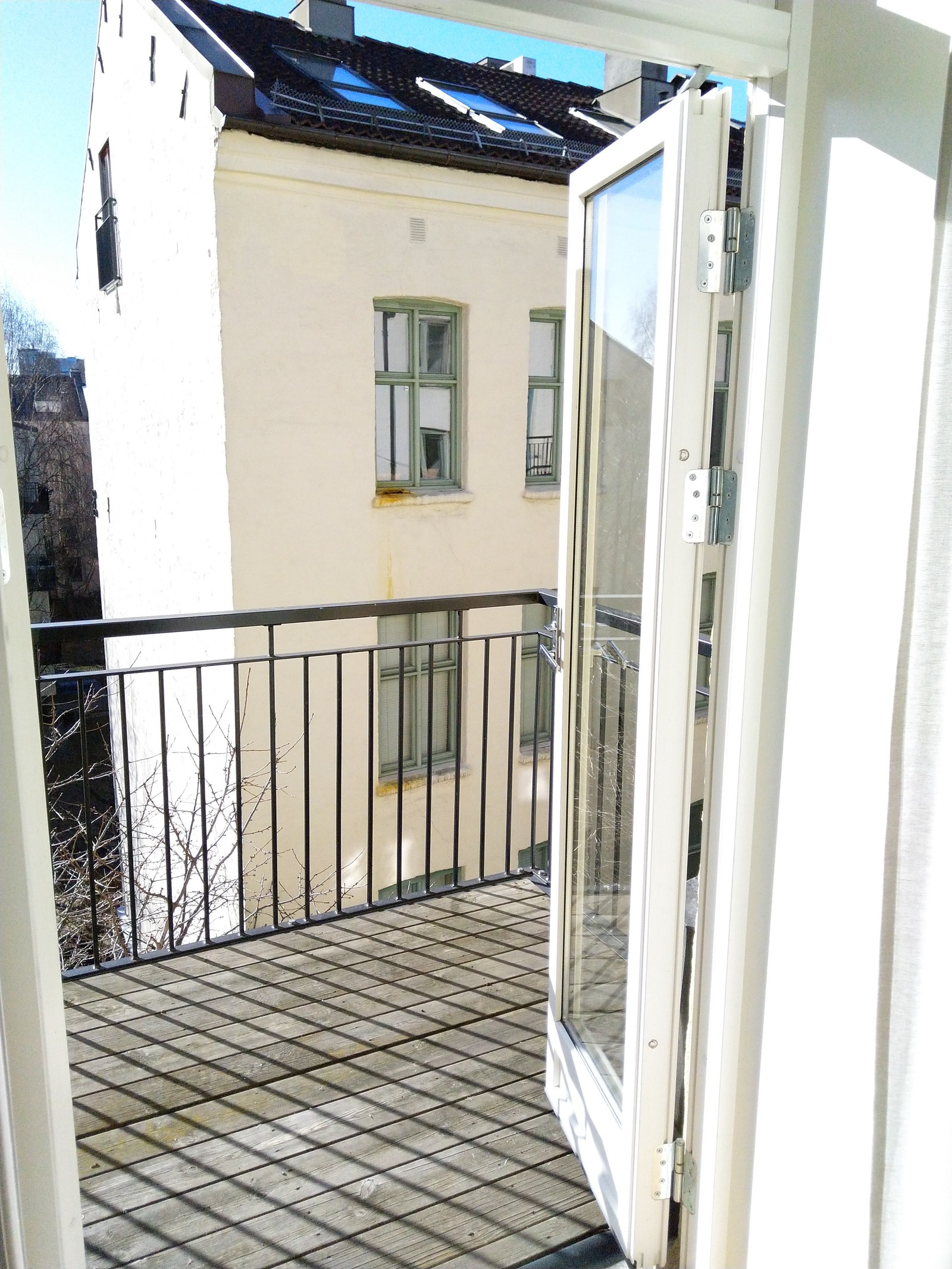 Ute, hjemme - og midt i byen Galleribilde