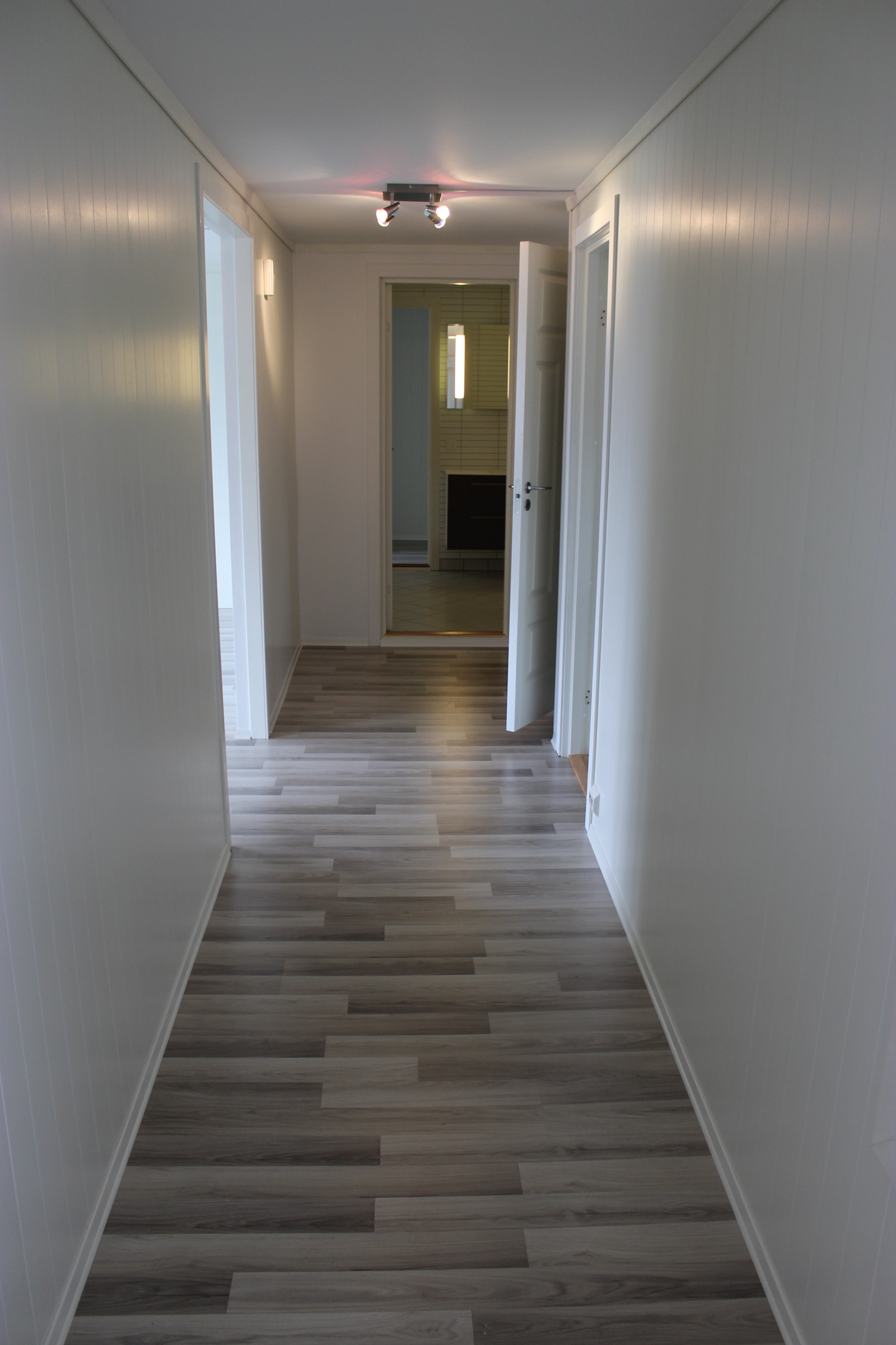 Inngang. Galleribilde