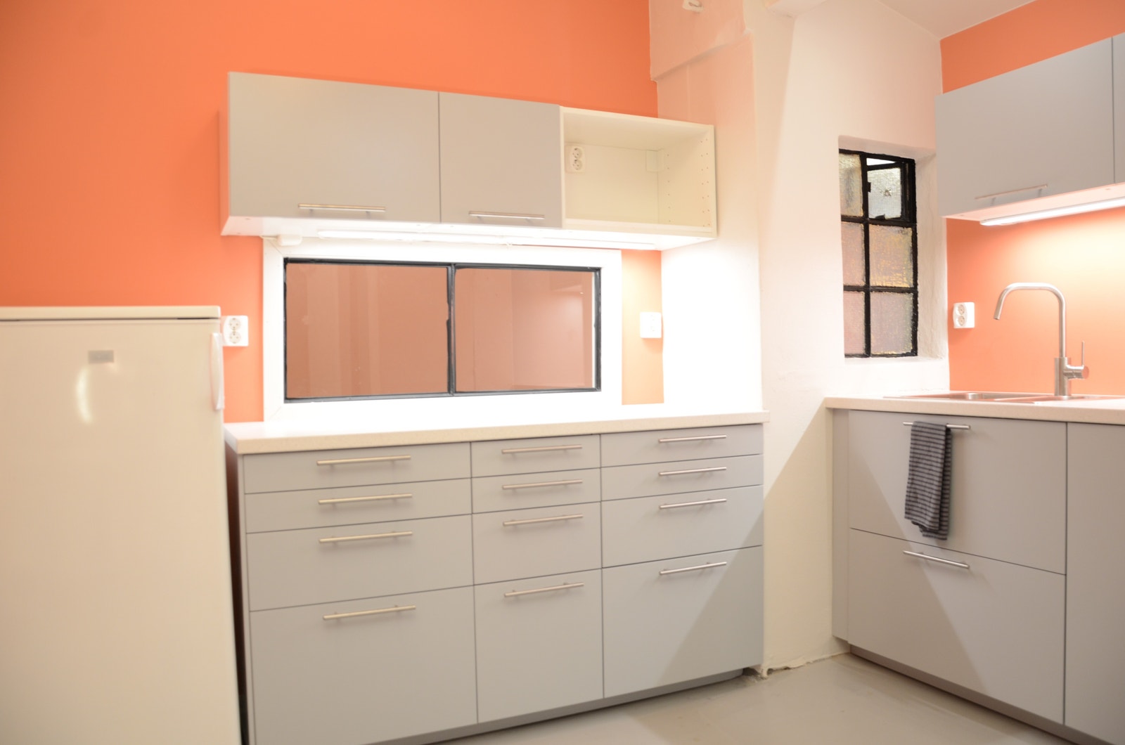 Inngang 16: Felles kjøkken, kontorfellesskap Galleribilde