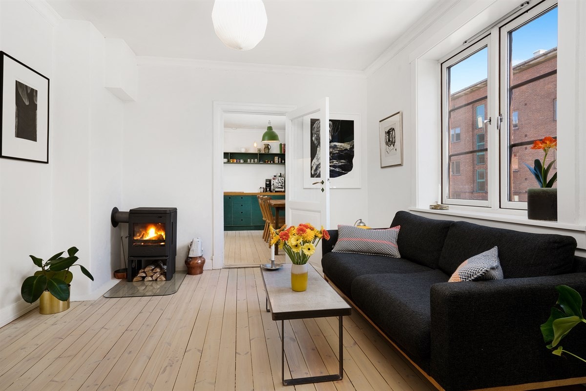 Velkommen til Sarpsborggata 8 A - En nydelig 3-roms leilighet beliggende i byggets 2. etasje. Galleribilde