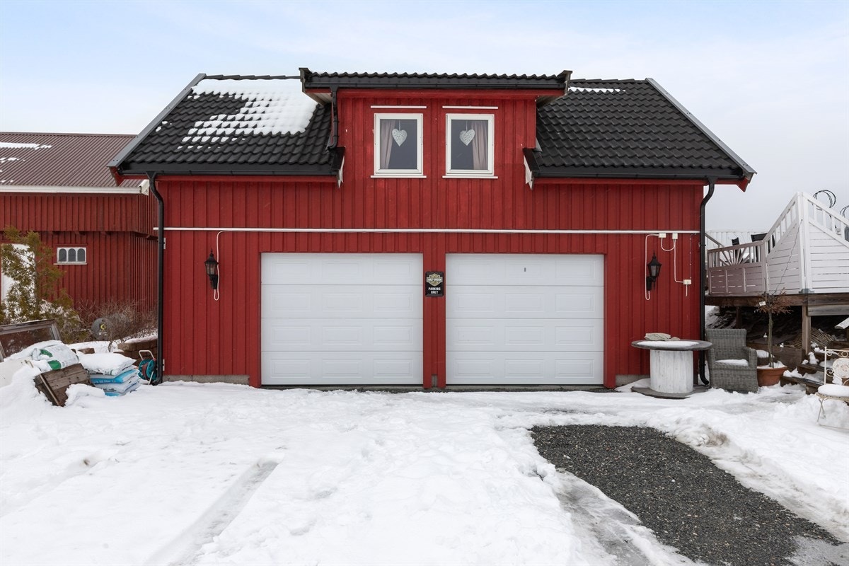 Dobbel garasje Galleribilde