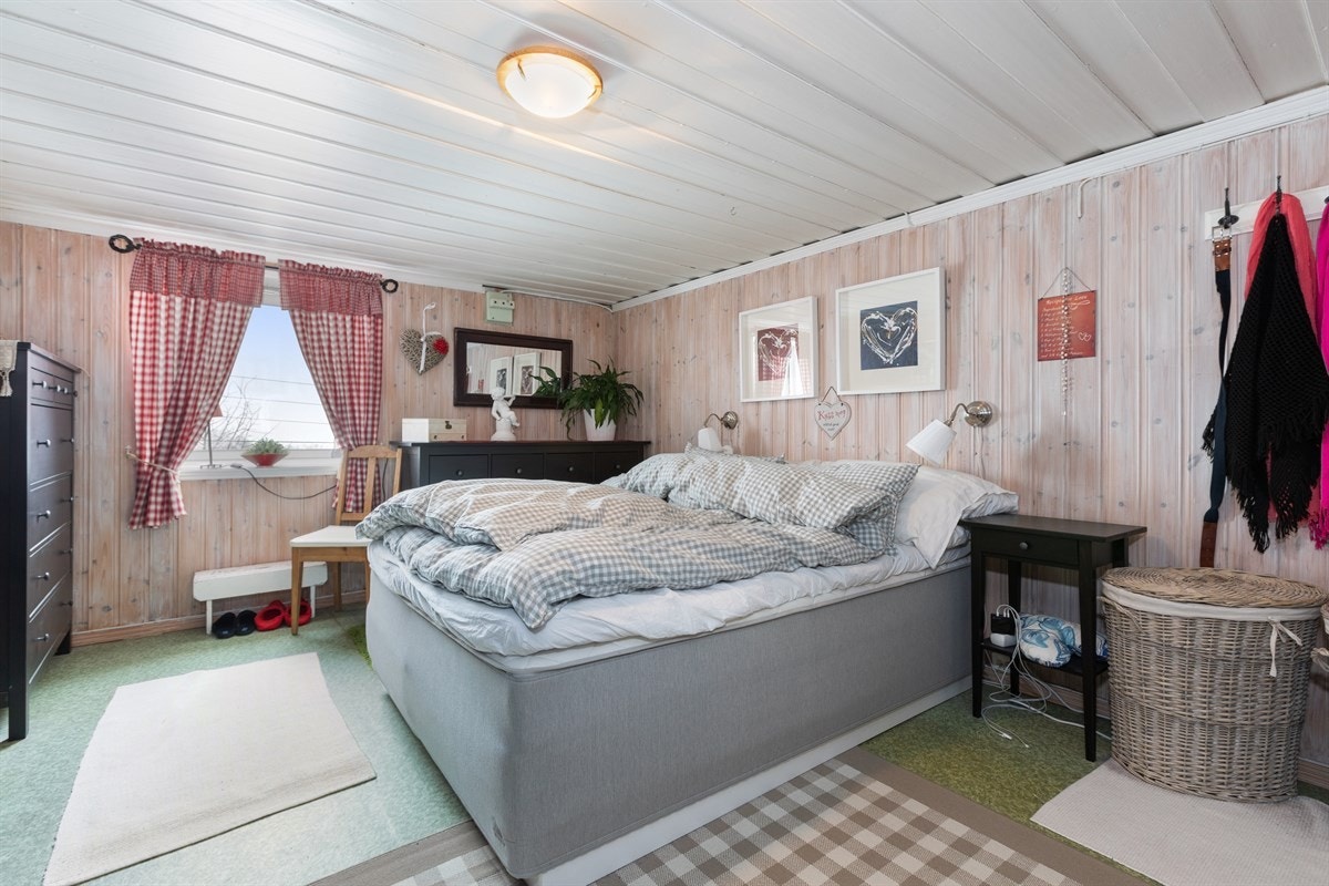 Soverom hovedhus Galleribilde