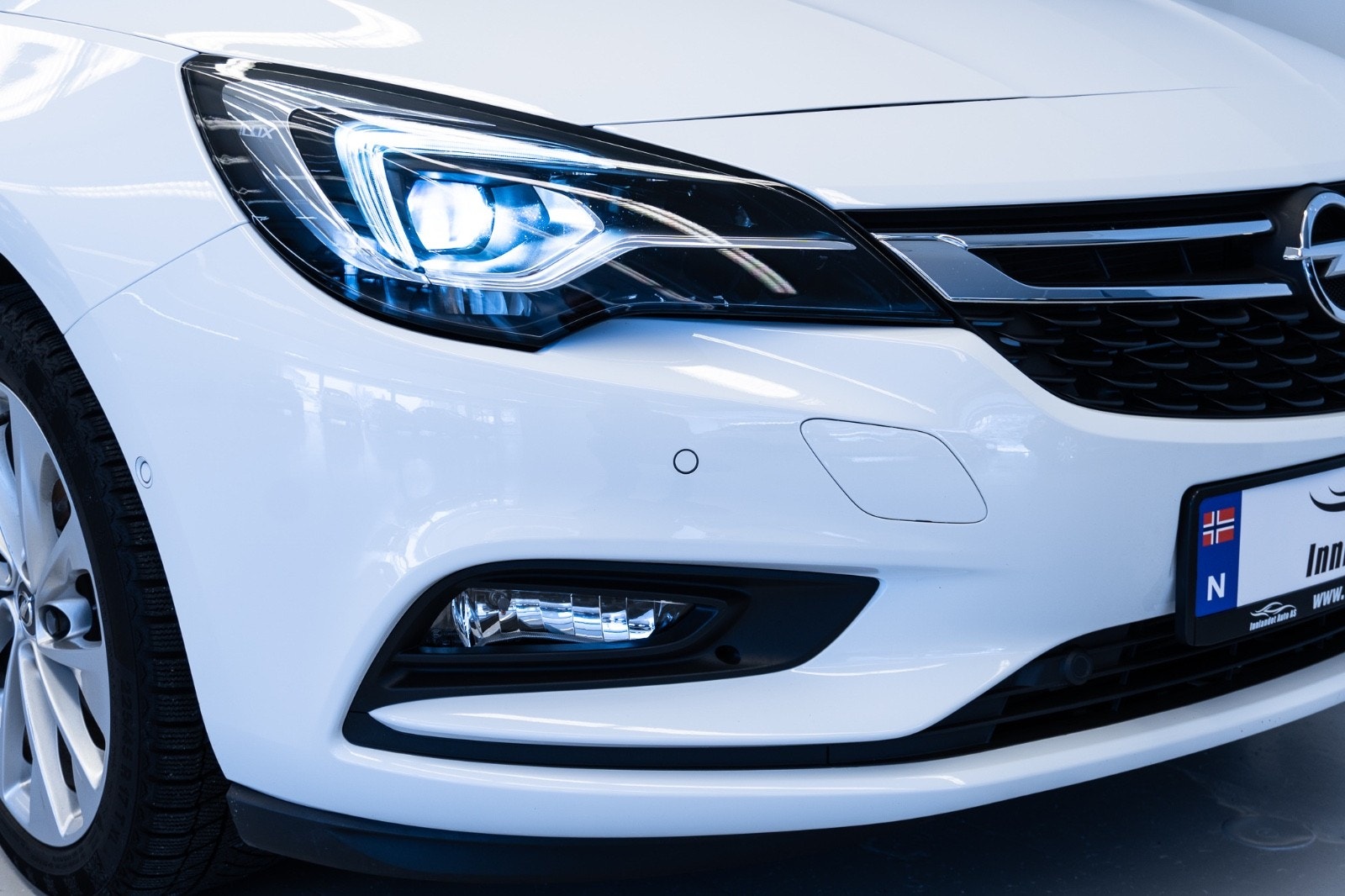 Opel Astra 6
