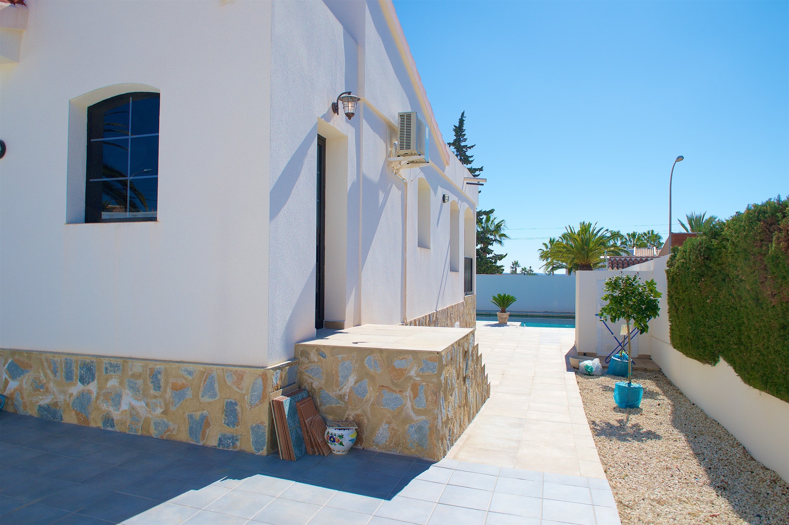 Fra baksiden av huset Galleribilde