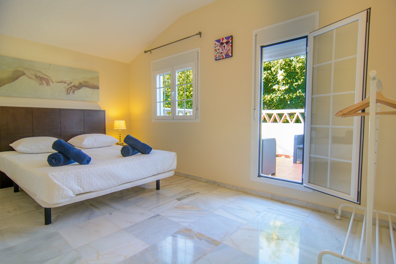 Soverom 6 med utgang til terrasse Galleribilde