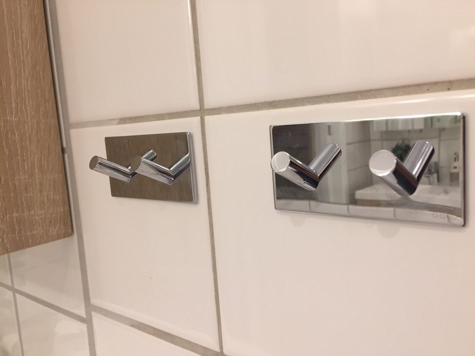 Badet har praktiske løsninger for å bo flere sammen. Galleribilde
