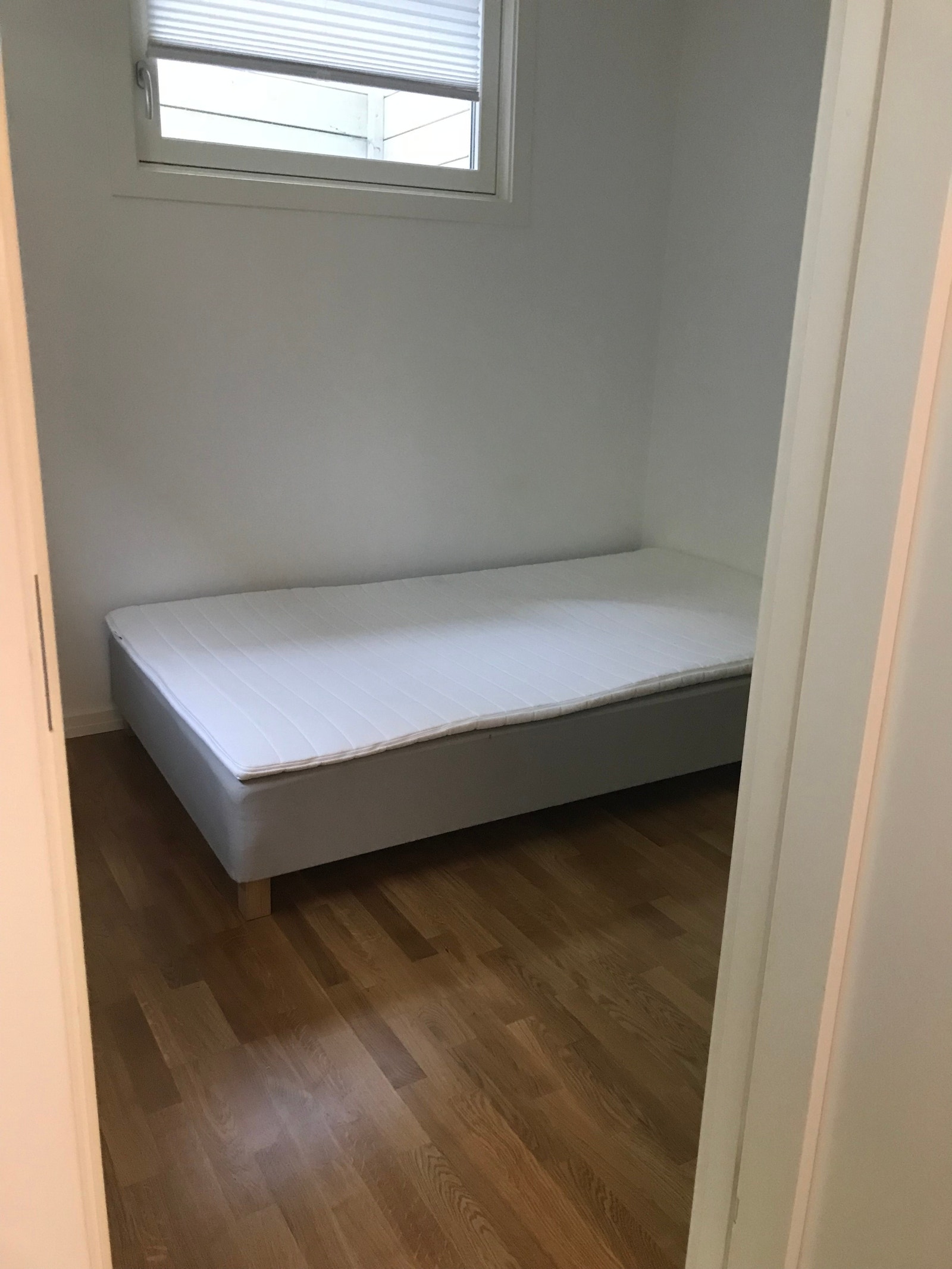 Soverom 1, ca 8 kvm Galleribilde