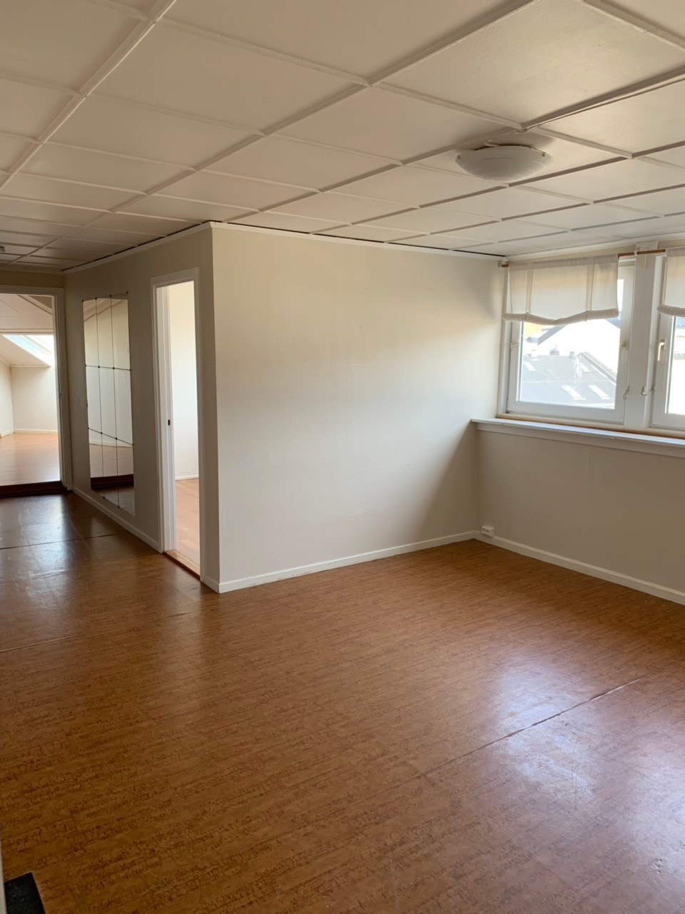 Romslig stue Galleribilde