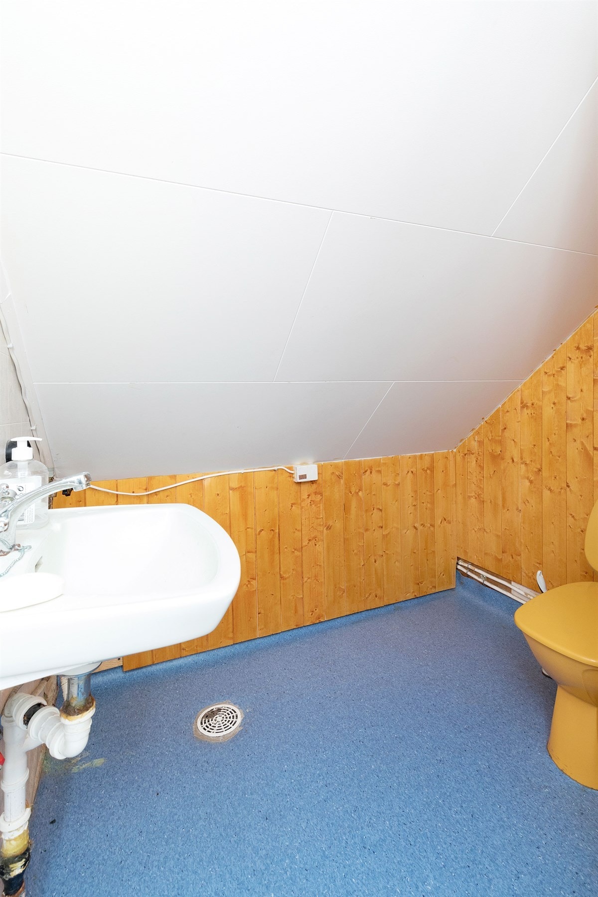 Toalettrom - Loftsetasje Galleribilde