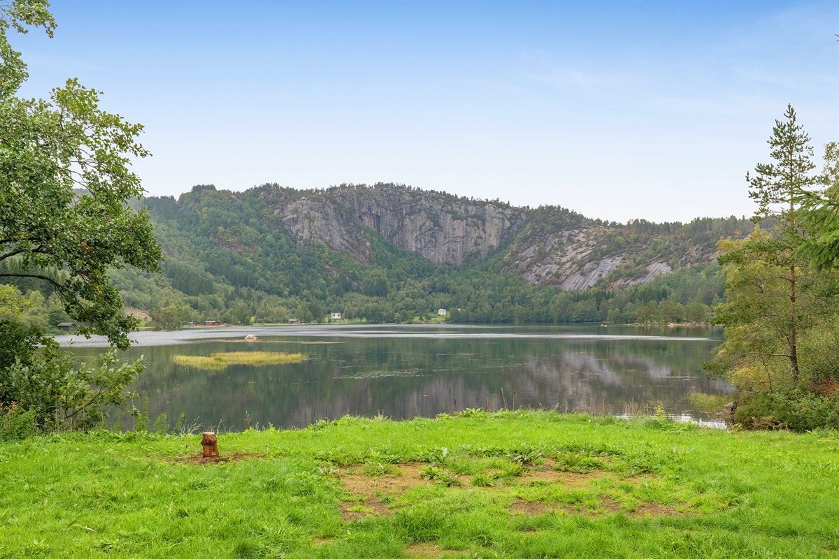 Flott badeplass like ved Galleribilde