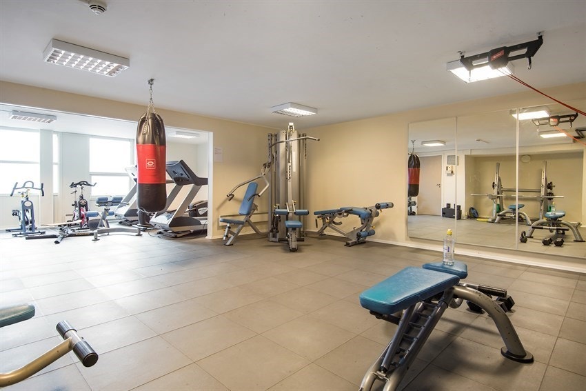 Eget trimrom i borettslaget. Koster kr. 500,- i året for opptil 5 pers i familien med ubegrenset bruk. Galleribilde