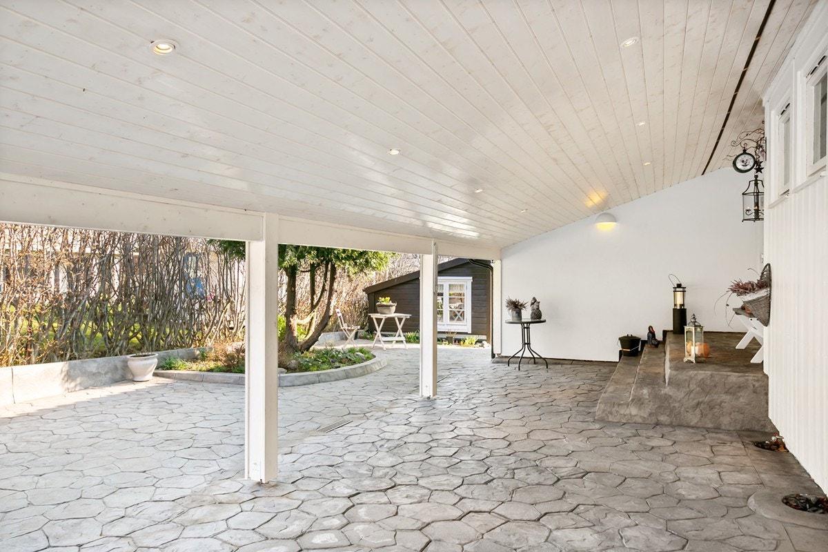 Carport - Flott inngangsområde Galleribilde