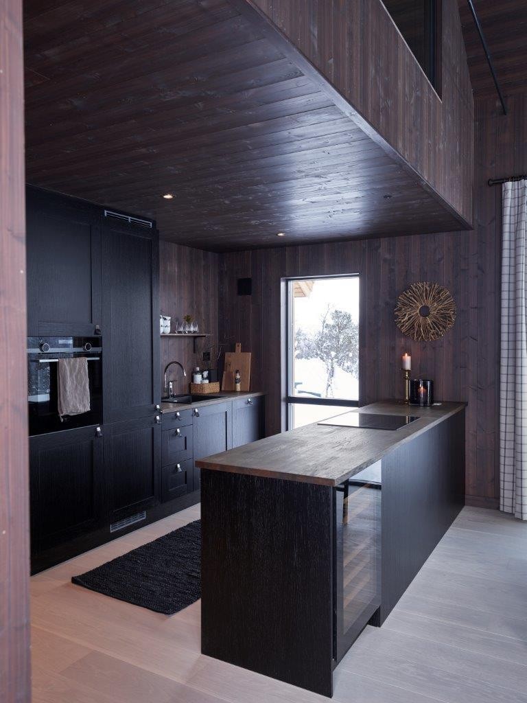 Bildene er fra nabohytte stylet med en unik interiørpakke fra Halvor Bakke - kan kjøpes til en drømmepris Galleribilde