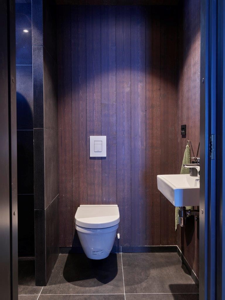 Bildene er fra nabohytte stylet med en unik interiørpakke fra Halvor Bakke - kan kjøpes til en drømmepris Galleribilde