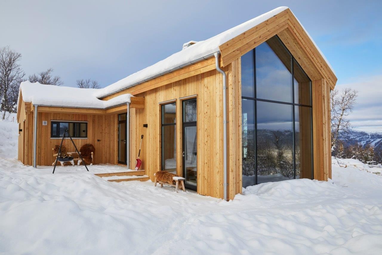 Bildene er fra nabohytte stylet med en unik interiørpakke fra Halvor Bakke - kan kjøpes til en drømmepris Galleribilde