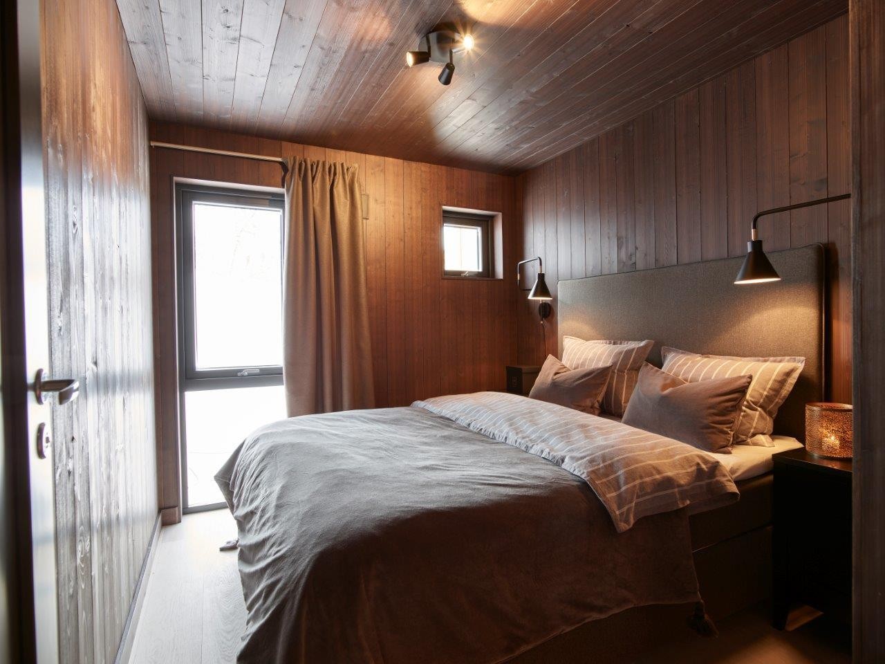 Bildene er fra nabohytte stylet med en unik interiørpakke fra Halvor Bakke - kan kjøpes til en drømmepris Galleribilde