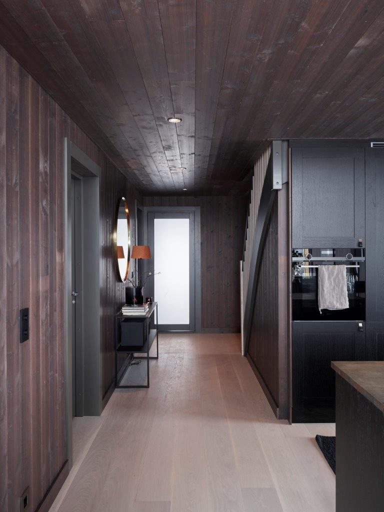 Bildene er fra nabohytte stylet med en unik interiørpakke fra Halvor Bakke - kan kjøpes til en drømmepris Galleribilde