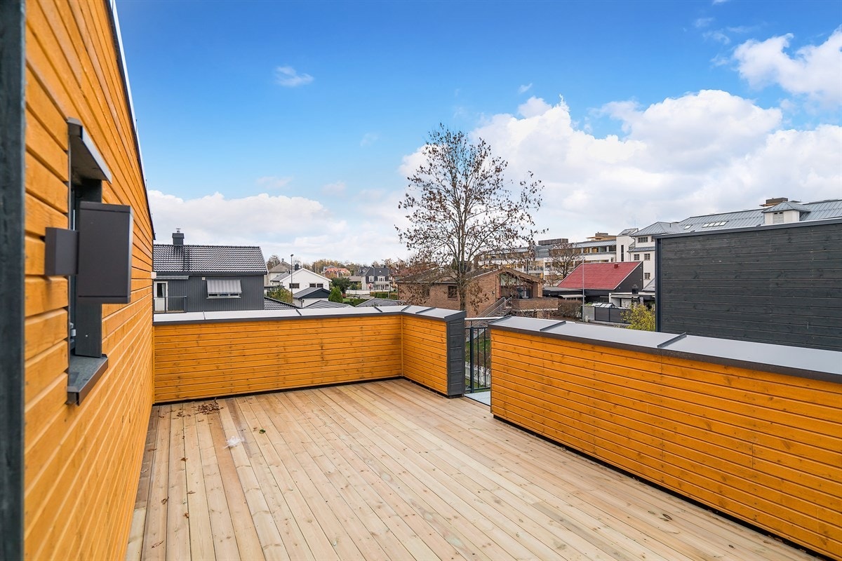 Uteområde i forbindelse med 3. Etasje Galleribilde