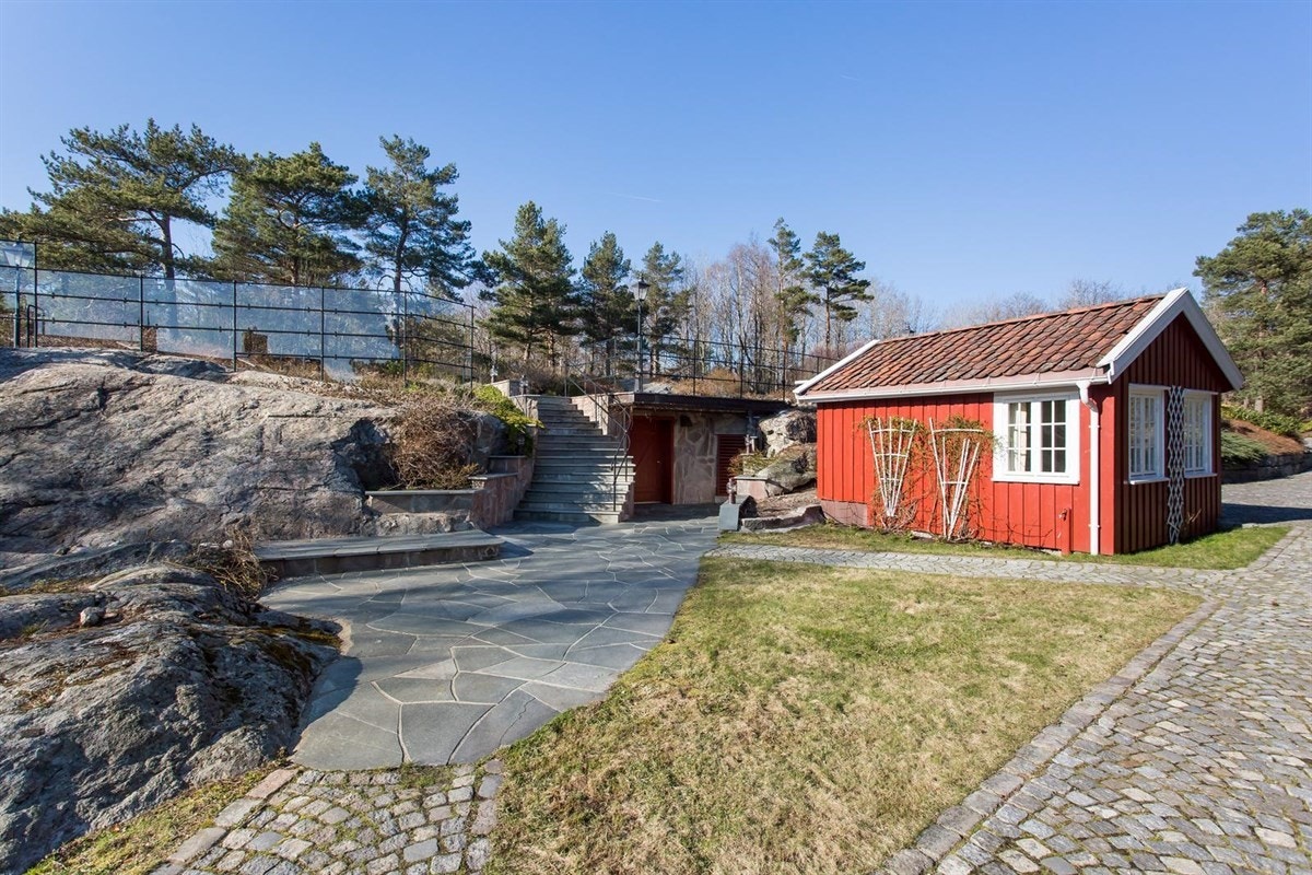 Fra gjestehytten som ligger ved bassengområdet Galleribilde